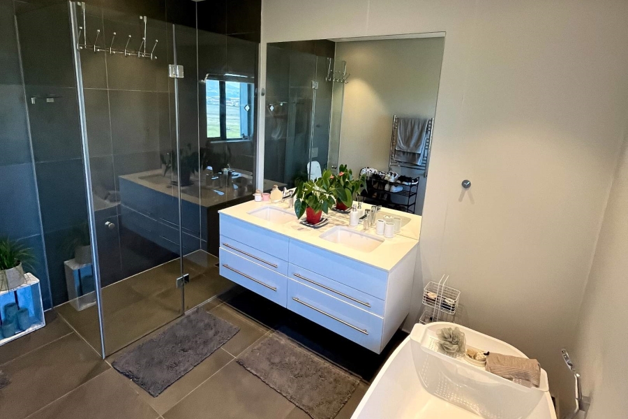 2 Bedroom Property for Sale in Century City Western Cape